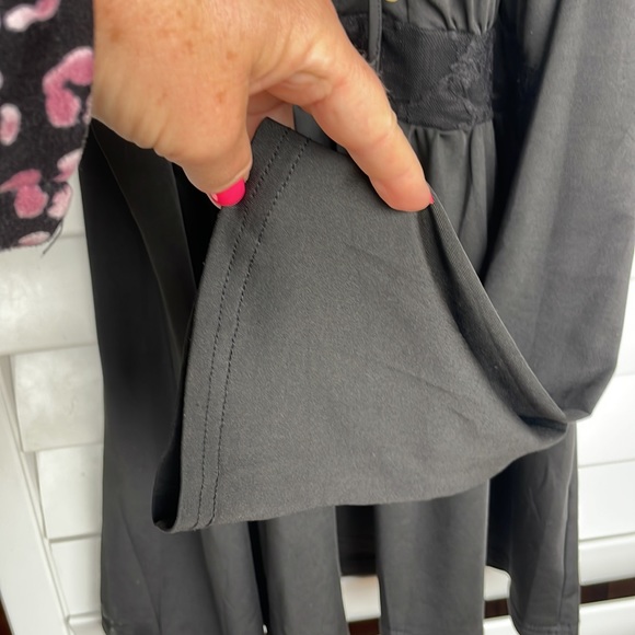 Goth Black Cold Shoulder XL Top - Picture 4 of 6